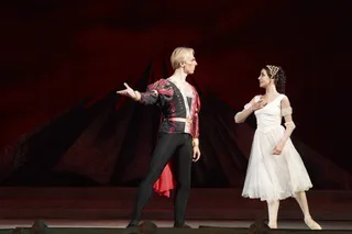 "Romeo va Julyetta" spektakli