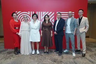  Oʻzbek yozuvchilari eʼtiborda – "AKS" turkumi taqdimotidan reportaj
