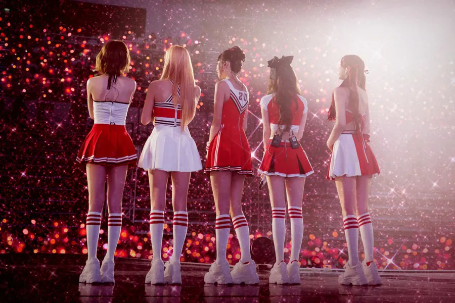 Red Velvet Happiness Diary: My Dear, ReVe1uv In Cinemas
