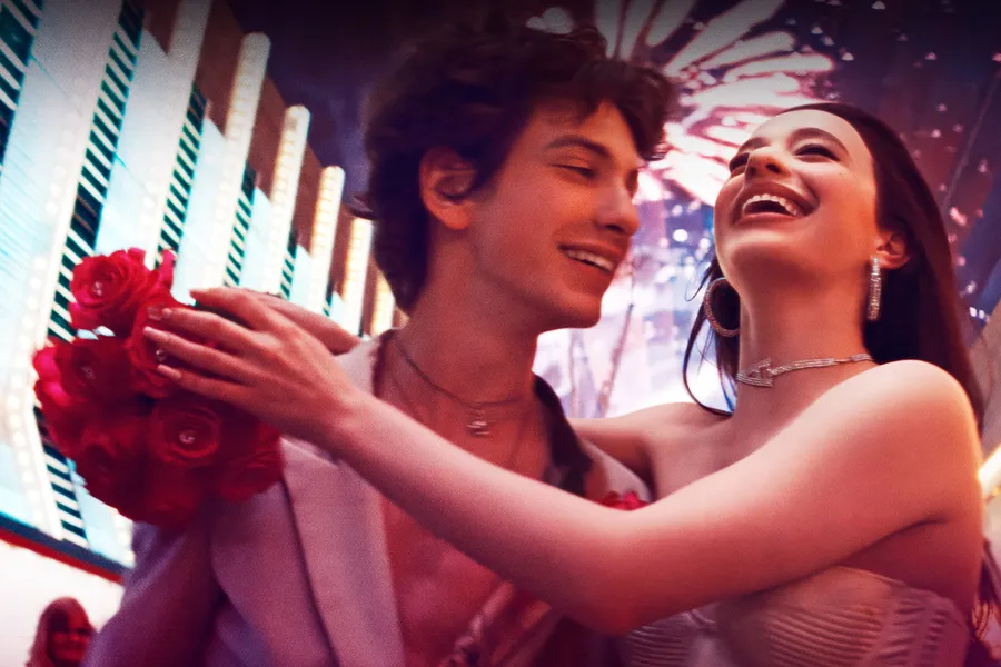 Juda katta jinsiy aloqa