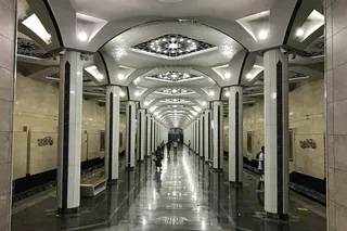 Оплата проезда лицом заработала в метро на Юнусабадской линии