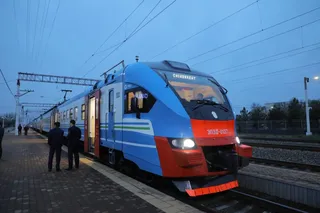 Из Гулистана в Чиноркент запущена скоростная электричка