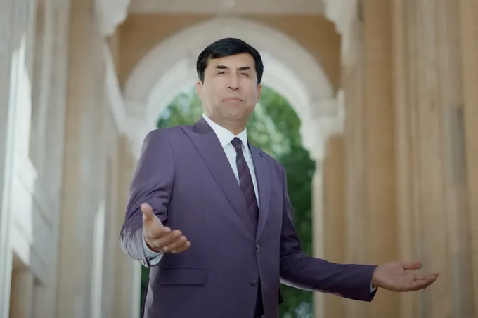 Yahyobek Moʻminov