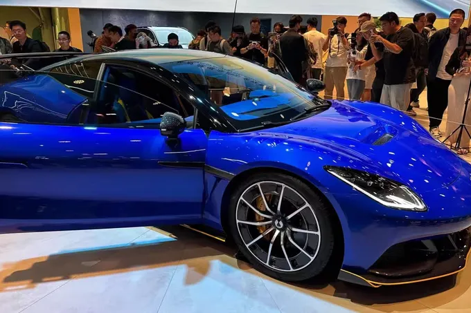 BYD yangi sportkar taqdim etdi
