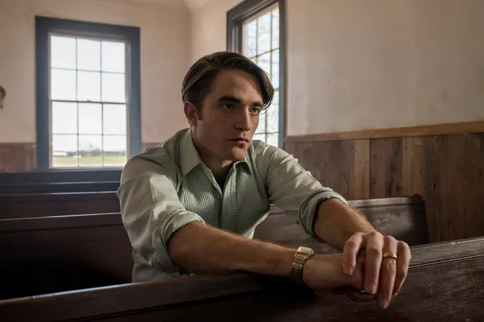 Robert Pattinson "Dyuna 3" filmida antogonist rolini oʻynashi mumkin