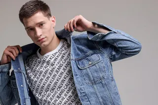 Calvin Klein Jeans'da chegirmalar