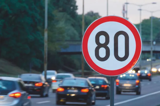 Toshkent viloyati yo‘llarida maksimal tezlik 20 km/soatga pasaytirildi