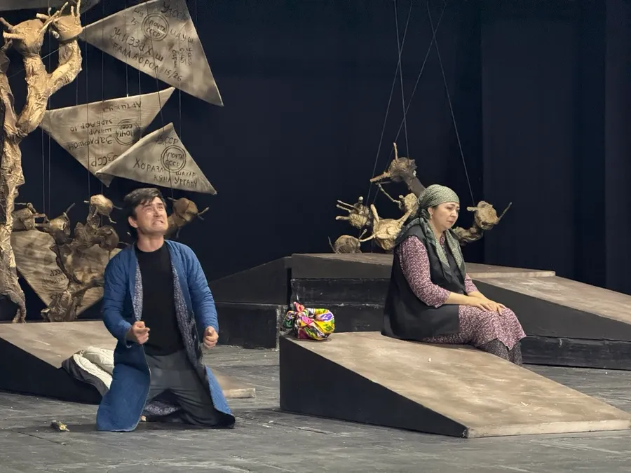 Онлайн порно тек орманда