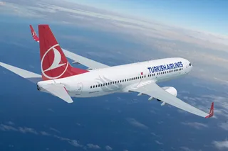 Turkish Airlines начнет штрафовать за вставание до полной остановки самолета