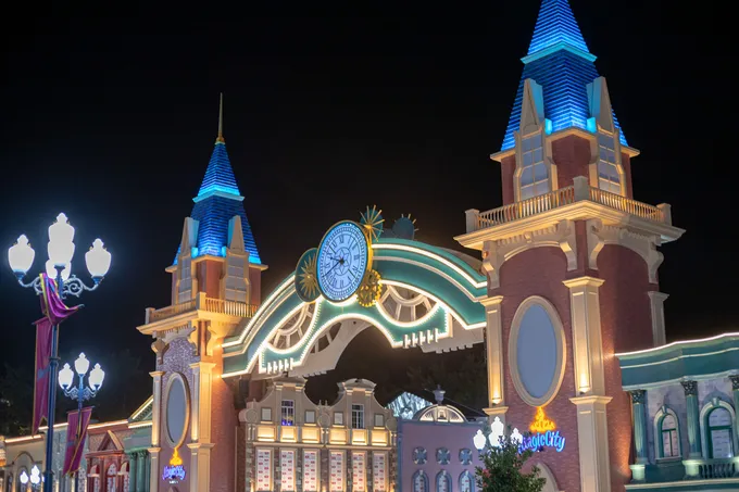 Шоу-программа в Magic City