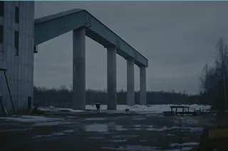 Из тьмы