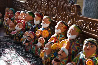 Samarqand Darvoza'da Sharqona bozor