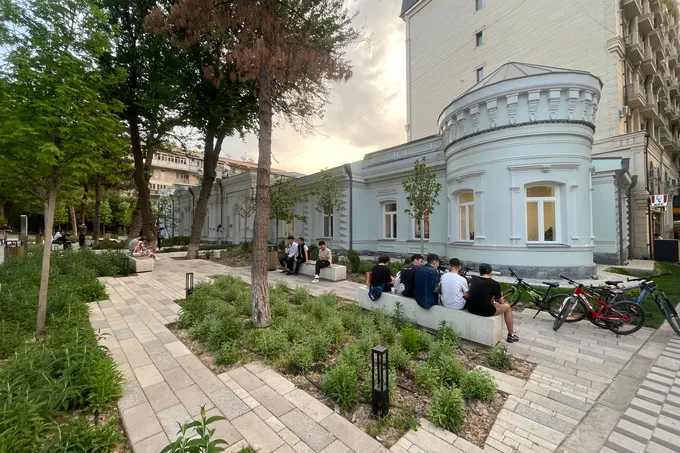 Разговорный клуб на английском языке (16+)
