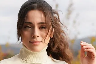 "Klyukva sharbati" yulduzi Sila Turko‘g‘lu dunyoning eng go‘zal ayoli deb topildi 
