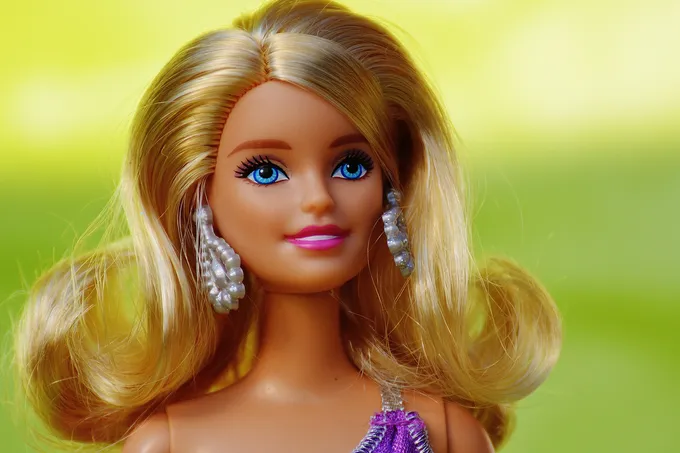 Barbie возвращается: Mattel и Illumination создадут первый анимационный фильм о культовой кукле