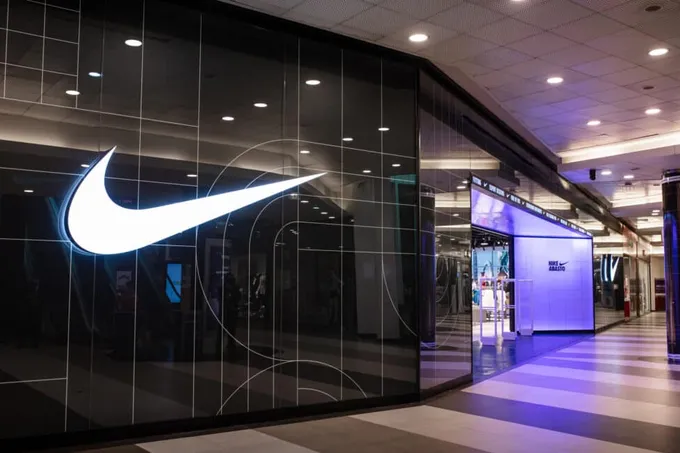Скидки в Nike