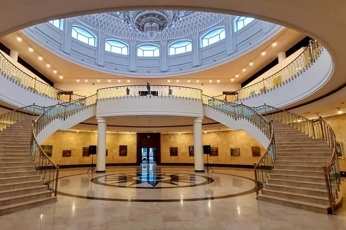 Галерея изобразительного искусства Узбекистана временно закрыта на ремонт