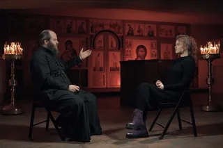 Лёша из Лавры. Погребающий странных