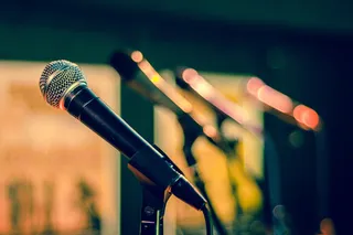 Stand-up «Слушаем, но не осуждаем»