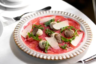 Novikov Cafe