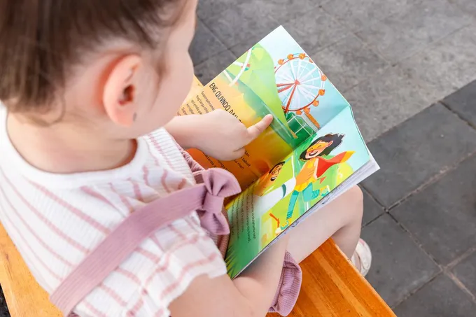 Мадина Муминова написала книгу «Мой супергерой»