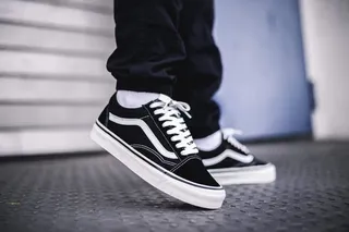 Акция в Vans