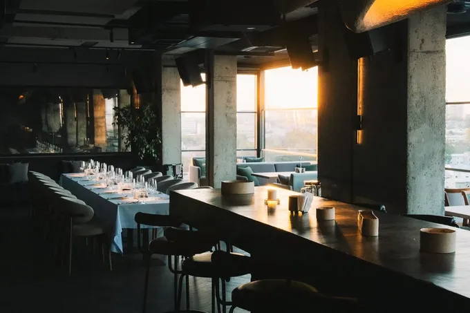 Вечеринки в Twelve