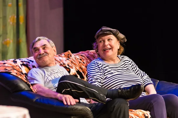 Спектакль «Женихи»