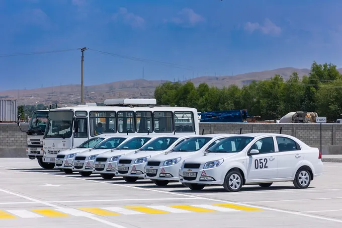 Haydovchilik guvohnomasini olish uchun avtomaktablarda oʻqish majburiy boʻlmaydi