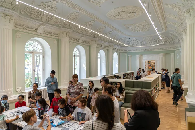 O‘zbekiston Milliy paviloni jamoasi bilan uchrashuv (16+)