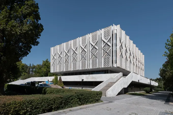 Toshkent modernizmiga oid kitoblar taqdimoti (16+)