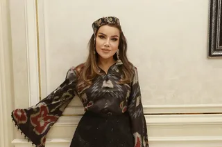 Yulduz Usmonovaning "Onamga aytmang" nomli yangi qoʻshigʻi premyera qilindi