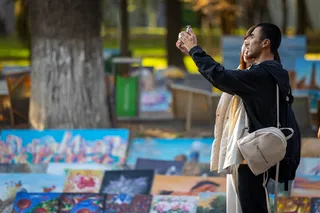 Фотопрогулка по ташкентскому Бродвею и скверу Амира Тимура