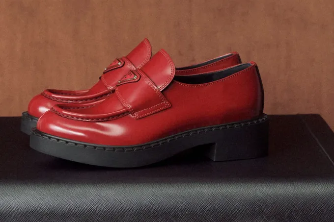 Prada представила обновленную коллекцию обуви Chocolate