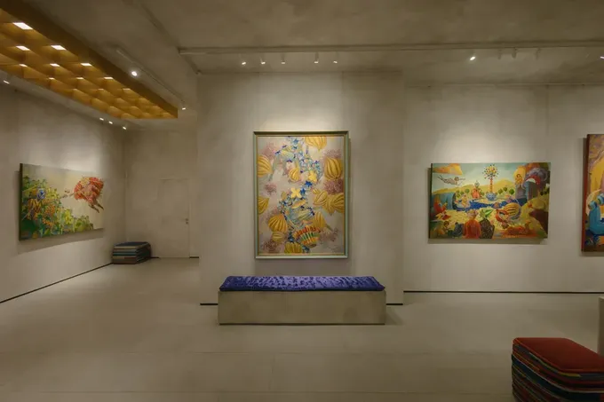 Выставка One More Life 