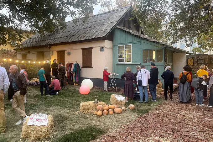 Арт-пространство Haqiqiy: старый дом и новое искусство