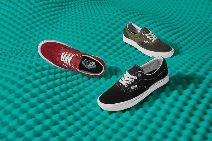 Скидки в Vans