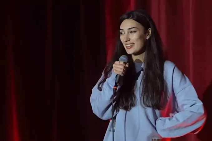 Stand-up концерт Арианы Лолаевой