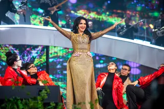 “Uchrashardik soylar bo‘yida” - Nilufar Usmonovaning 2025-yilgi konserti qanday o‘tdi? Reportaj