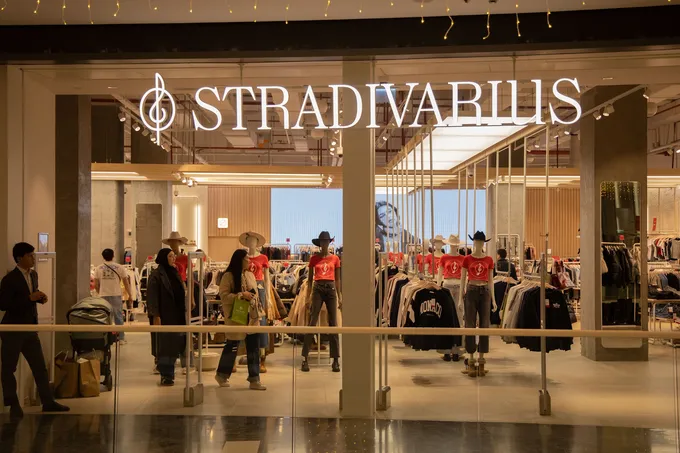 Скидки в Stradivarius