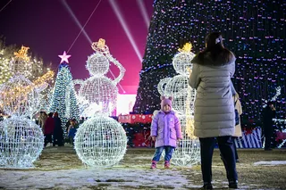 Bolalar uchun Yangi yil archalari, bayramlar va shou dasturlar — 2025–2026