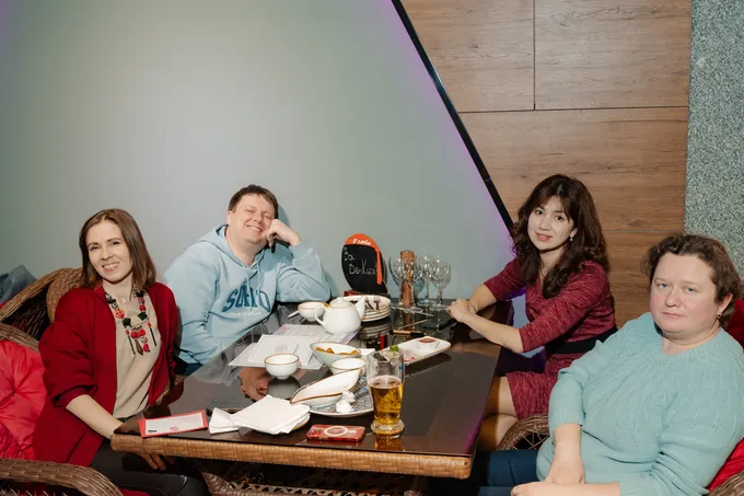 Игра «Квиз, плиз: Очень странные дела»