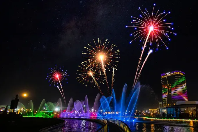 Tashkent City'da mushakbozlik shousi