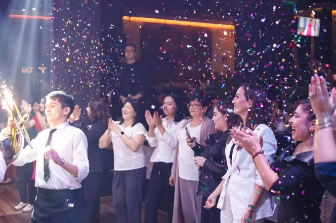 Новогодние корпоративы в Gosty