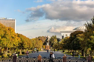В выходные в столице ожидается туман, дожди и до +13°
