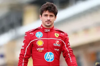 "Ferrari" jamoasining mashhur poygachisi Sharl Lekler Toshkentga yetib keldi