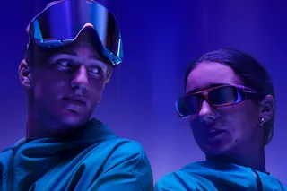 Oakley представил новую коллекцию AURA