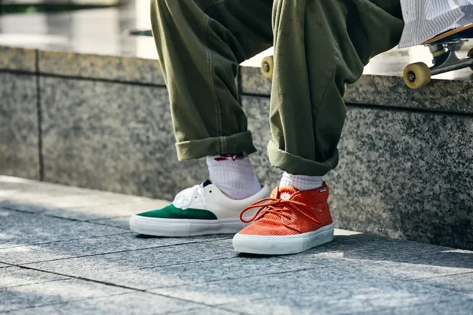 Скидки в Vans