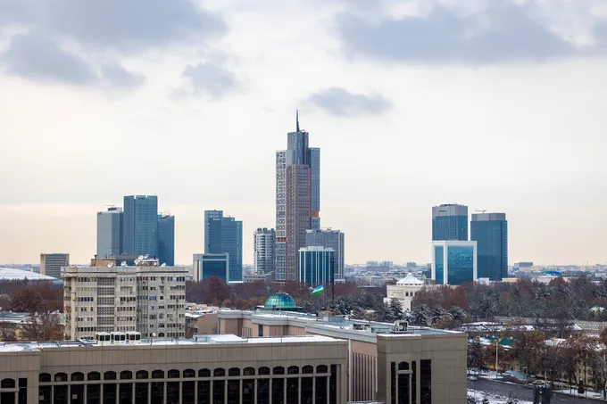 Тепло до +13° и туман ожидаются в столице