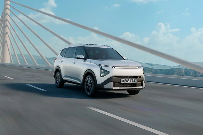 Kia Carens: представлена новая версия городского кроссвэна для Узбекистана